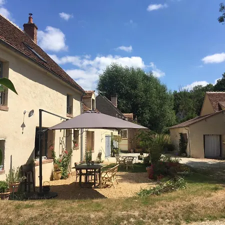 Le Clos Pontillon - לינה וארוחת בוקר 3*