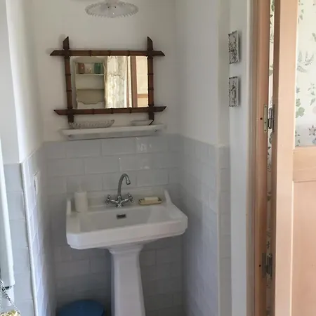 Le Clos Pontillon - Bed & Breakfast 3*